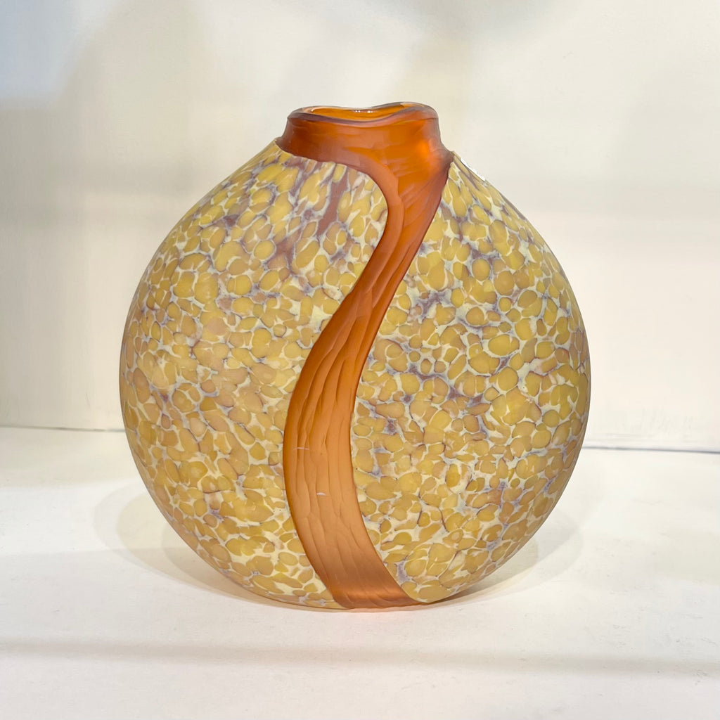 Curry Flow Vase