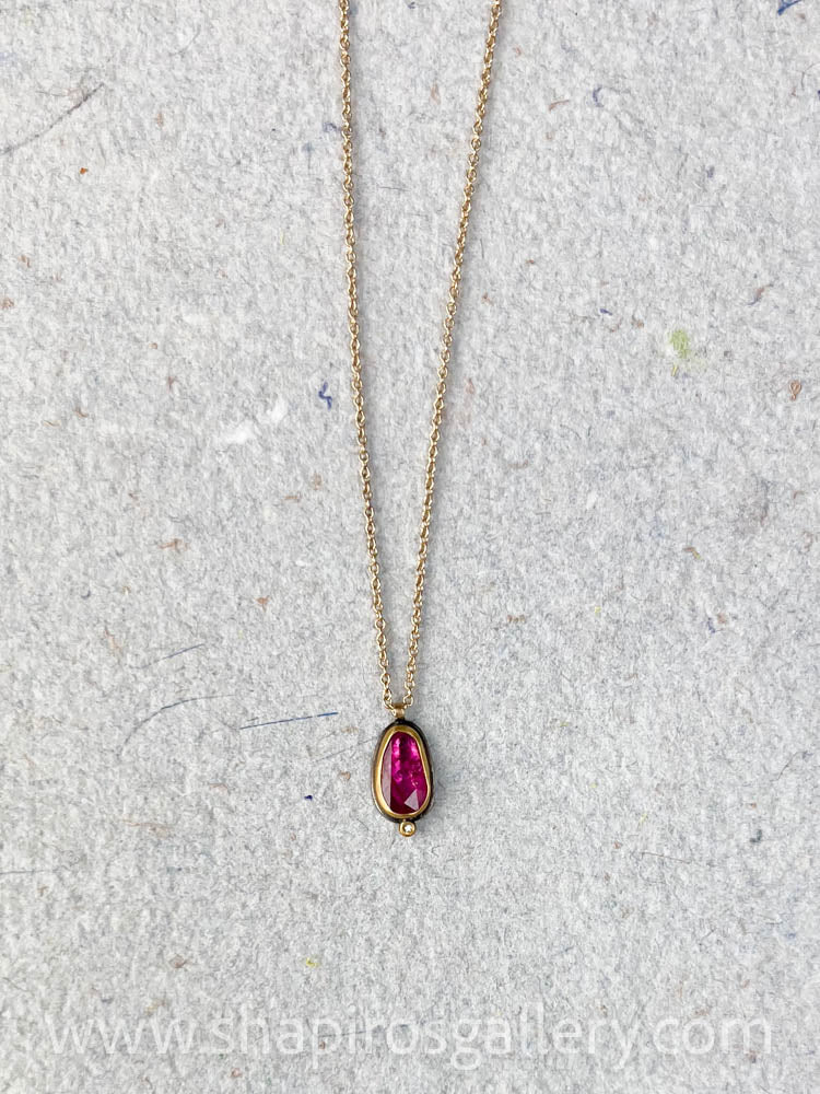 Vibrant Ruby Necklace with Diamond