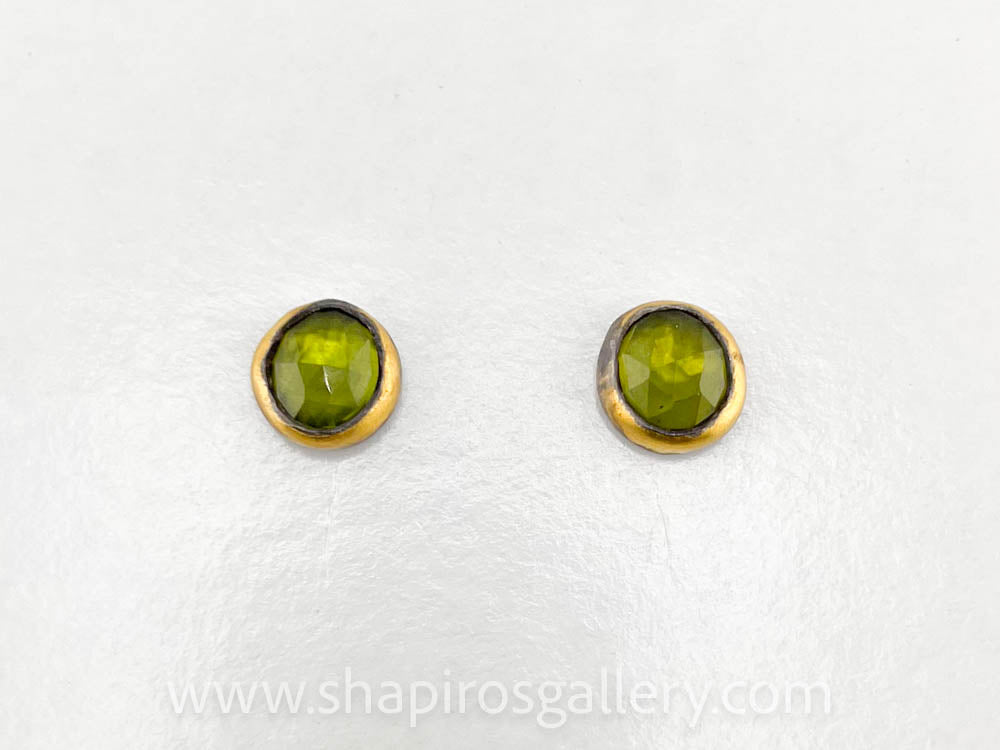 Crescent Rim Studs - Peridot