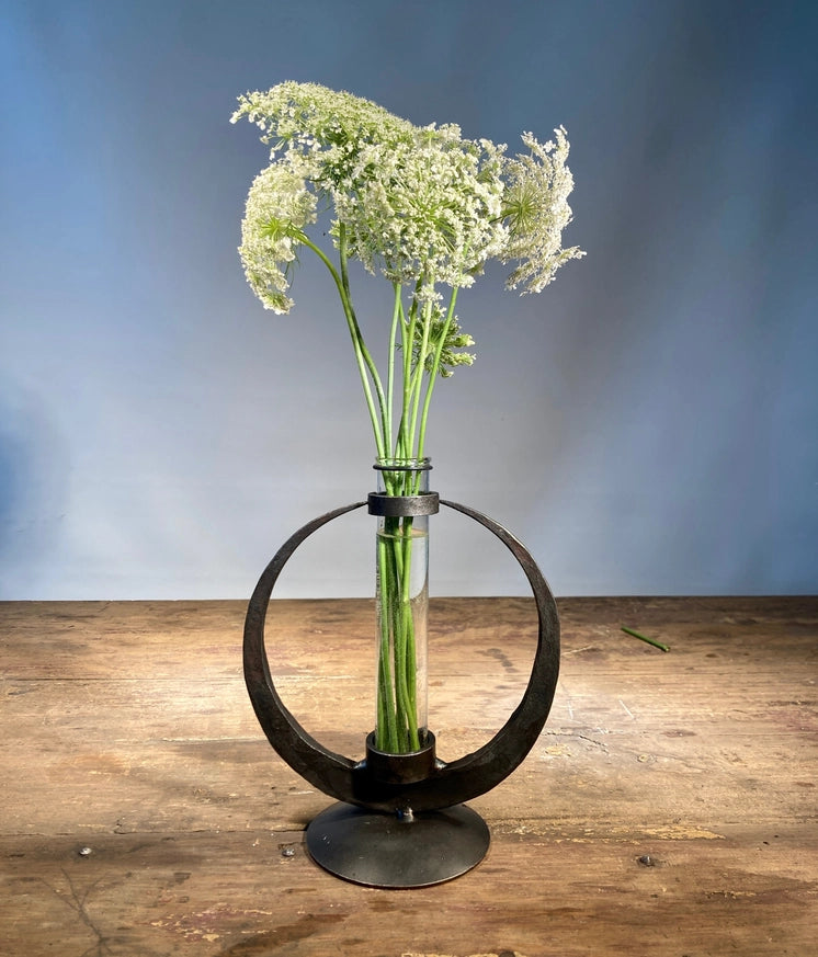 Circle Vase