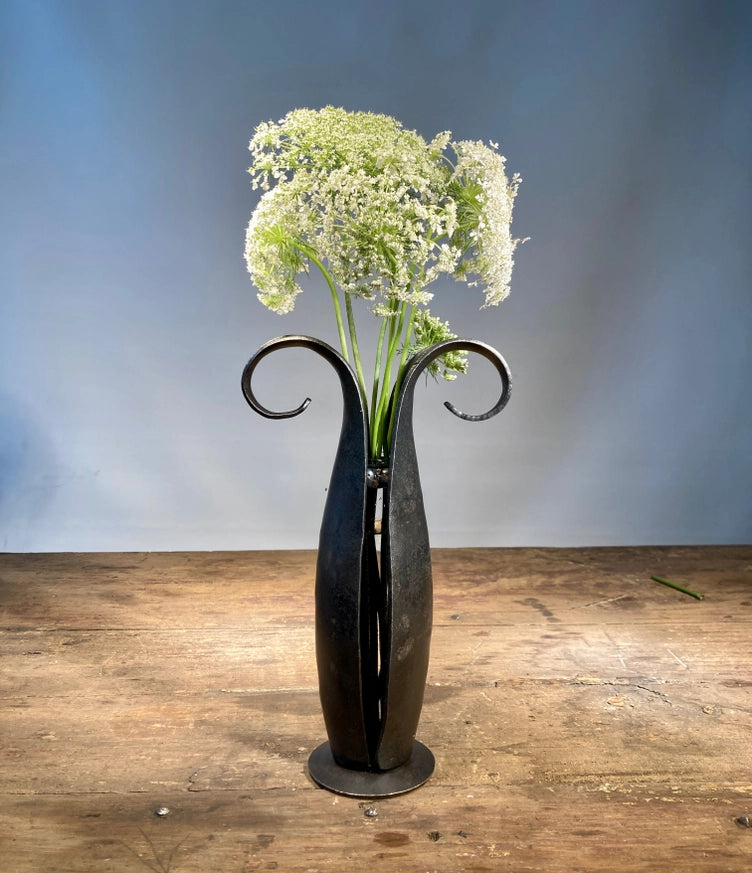 Pod Vase