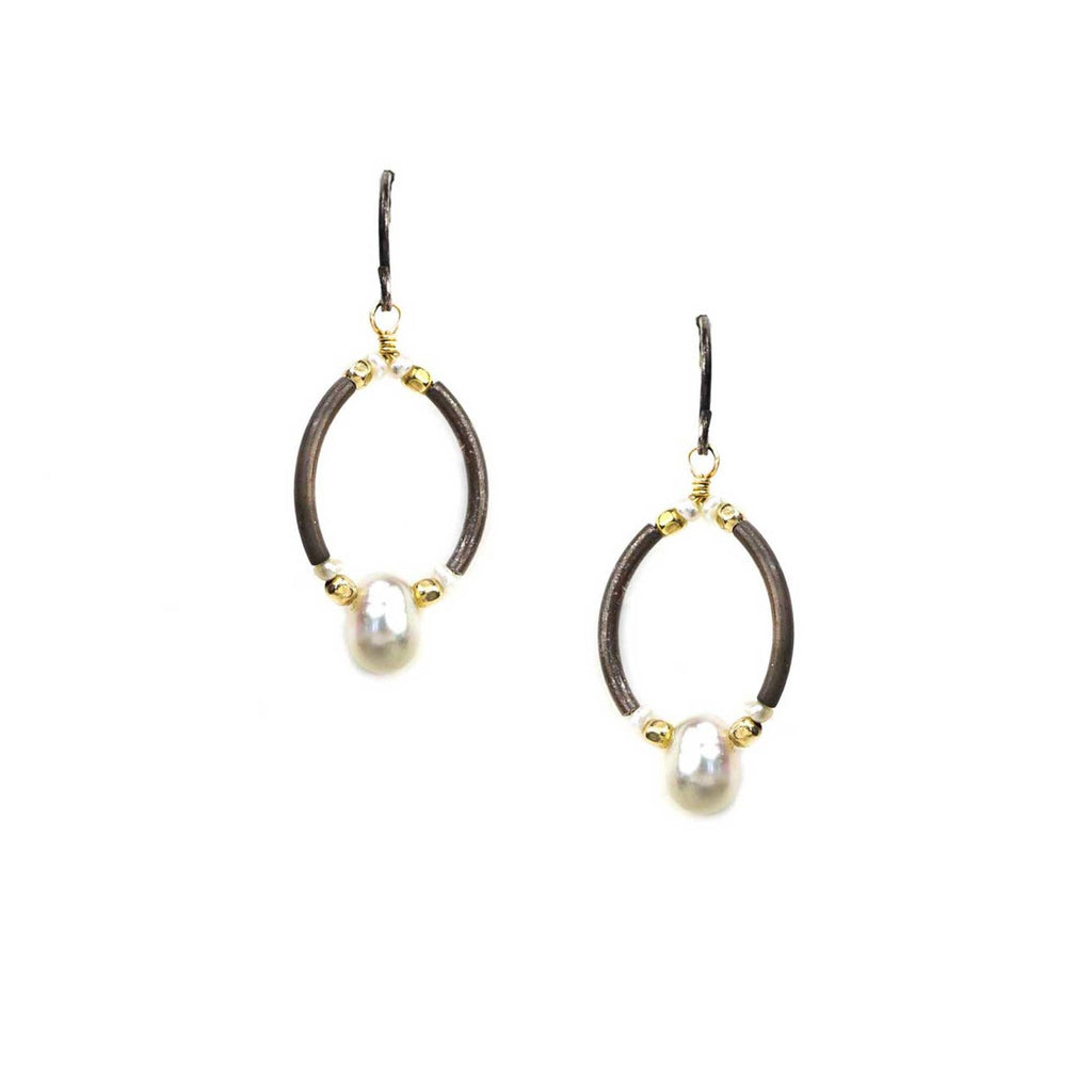 Rounded Pearl Earrings