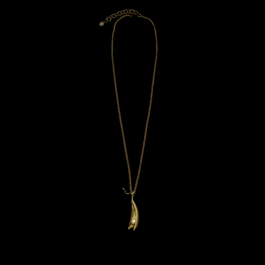 Pea Pod 1 Pearl Necklace
