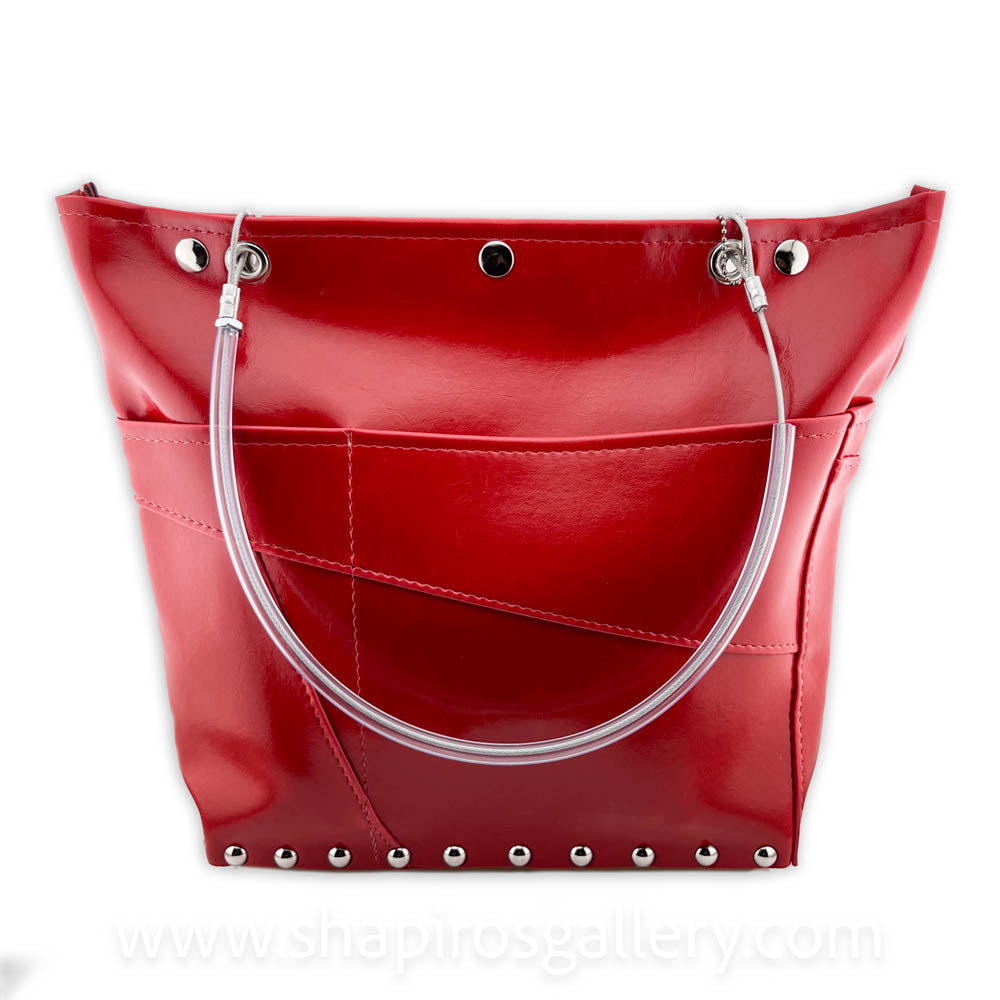 Traveler - Red