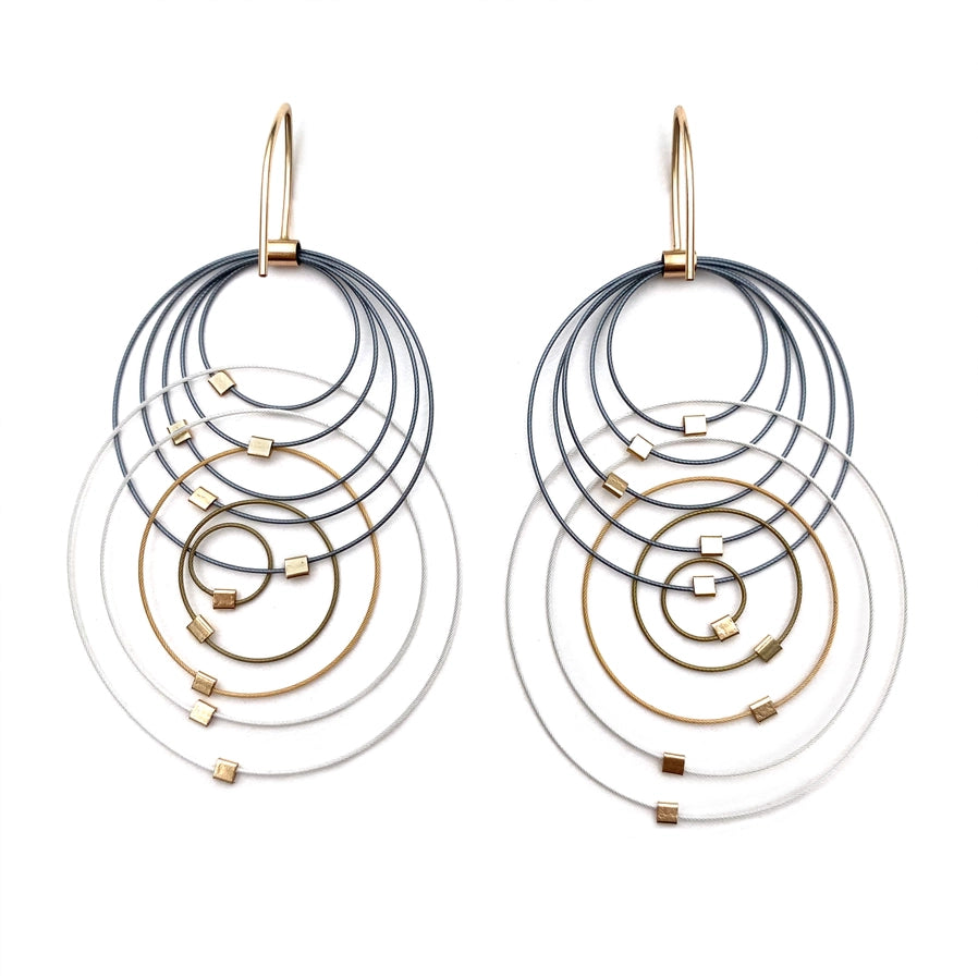 Orbiting Circle Hooks - Ombre