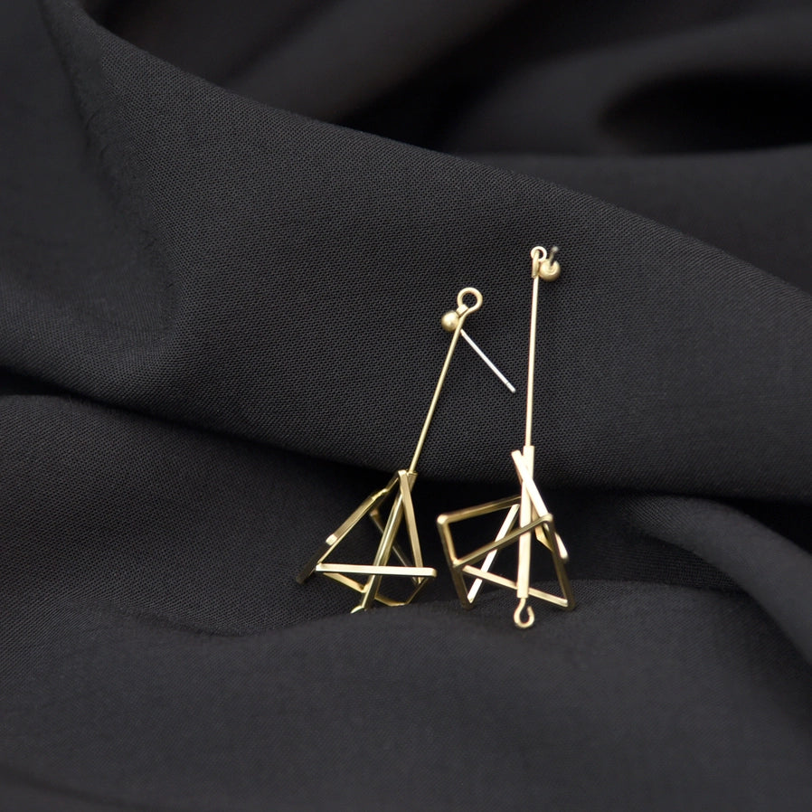 Spark Earrings - gold