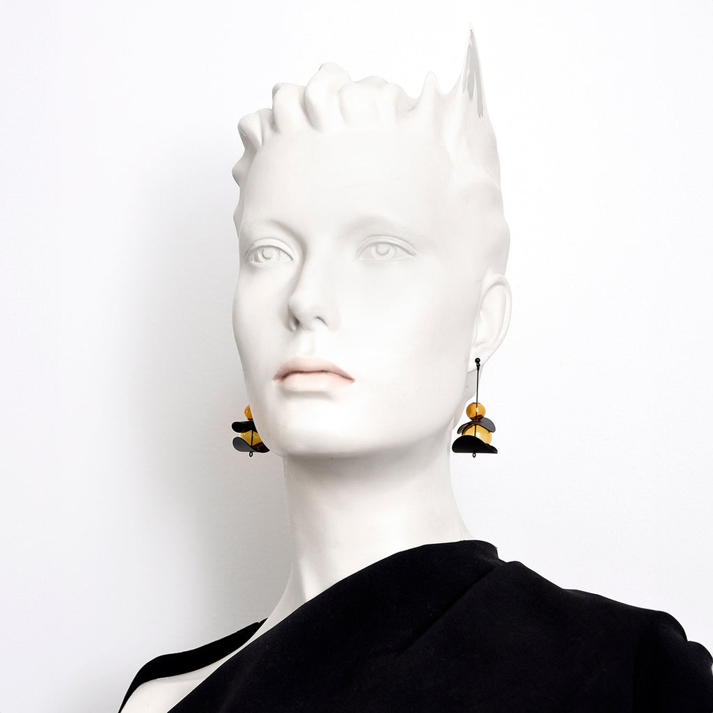 Otto Earrings Amber