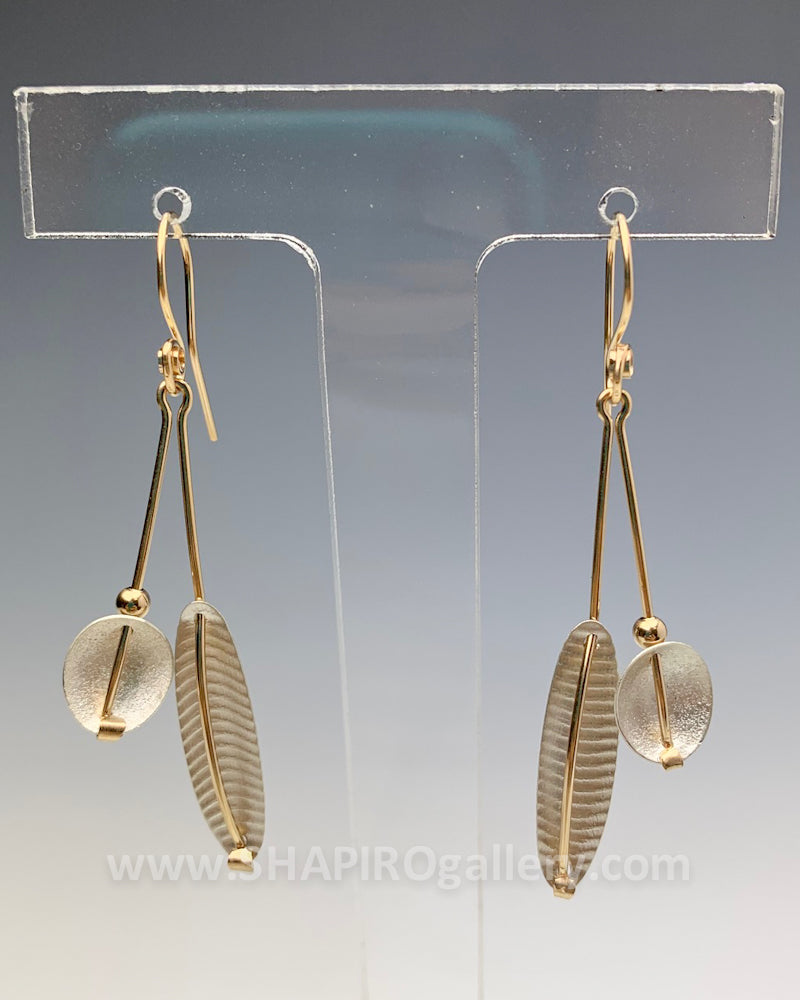 Circle Leaf Earrings