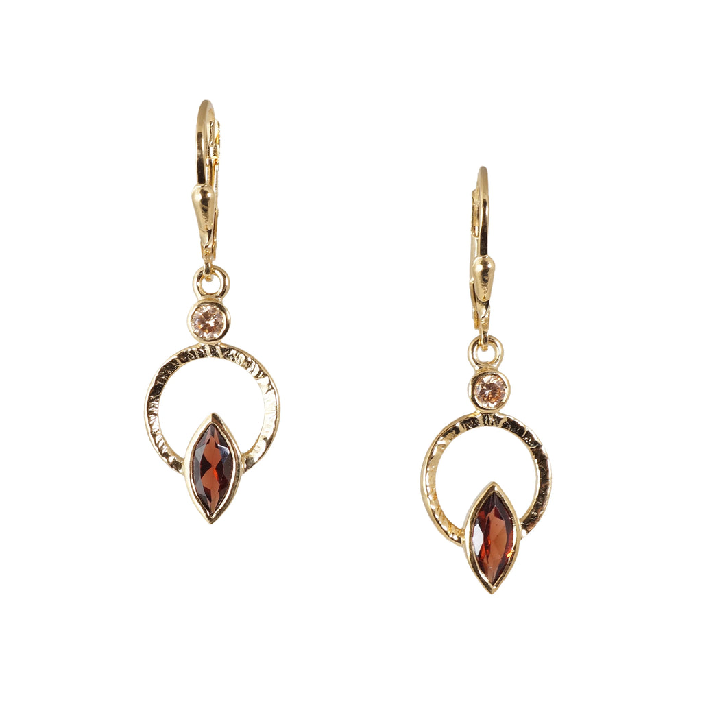 The Q Earring - Garnet with Orange Sapphire
