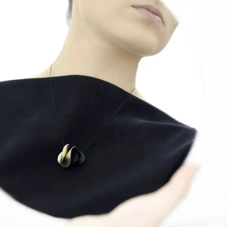 Pringles Necklace - Black and Silver
