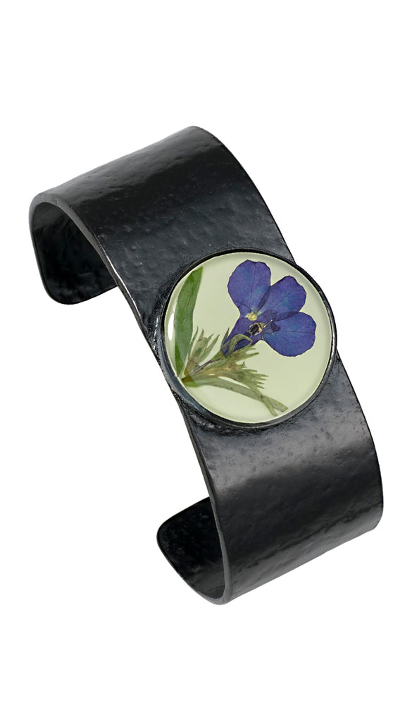 Lobelia Lime Cuff